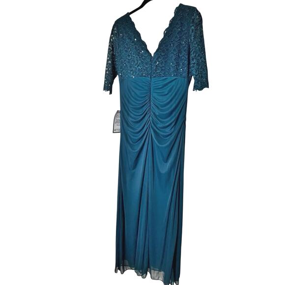 Betsy & Adam V-Neck Lace-Bodice Gown Dress Lined Peacock Size 12 Petite  NWT - Picture 4 of 10